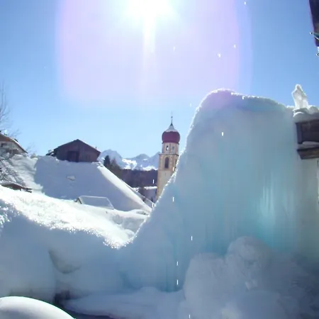 Bio & Reiterhof Der Veitenhof * نيديرثاي