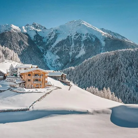 Bio & Reiterhof Der Veitenhof - Pferde, Berge, Wellness & Freiheit Im Oetztal *