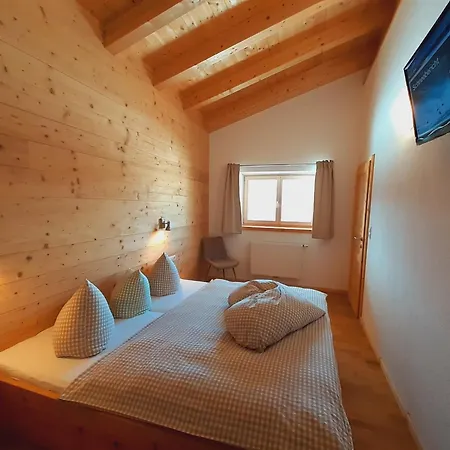 Appartement Bio & Reiterhof Der Veitenhof - Pferde, Berge, Wellness & Freiheit Im Oetztal