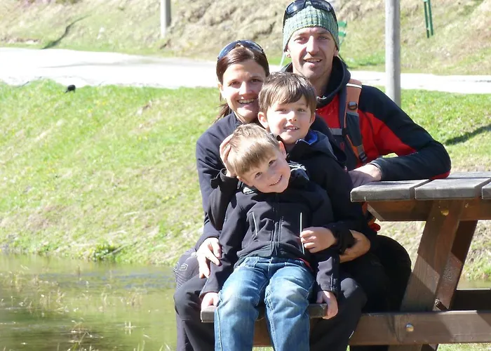 Bio & Reiterhof Der Veitenhof Niederthai