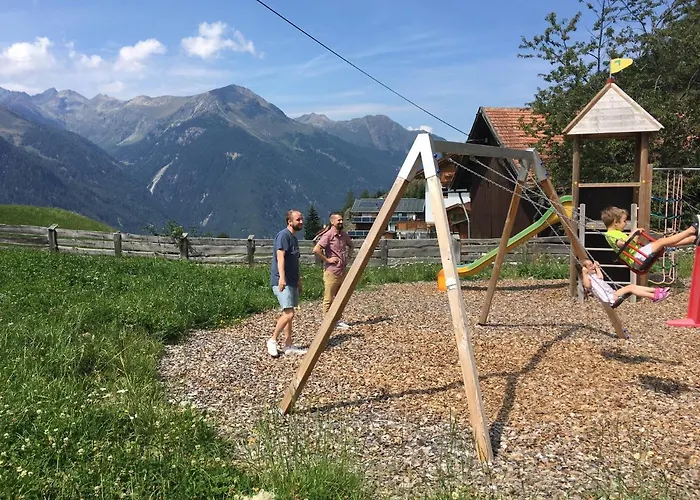 Bio & Reiterhof Der Veitenhof * Niederthai